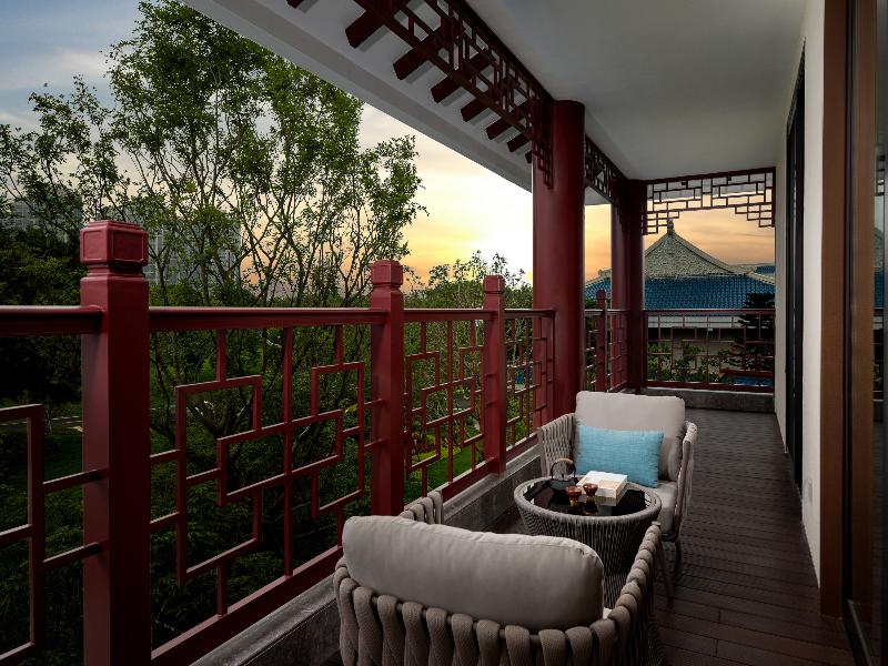 SUITE DELUXE PARK VIEW