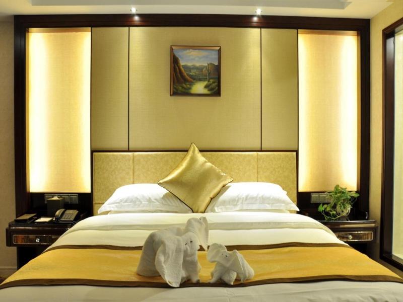 Haikou Conifer Garden Hotel image