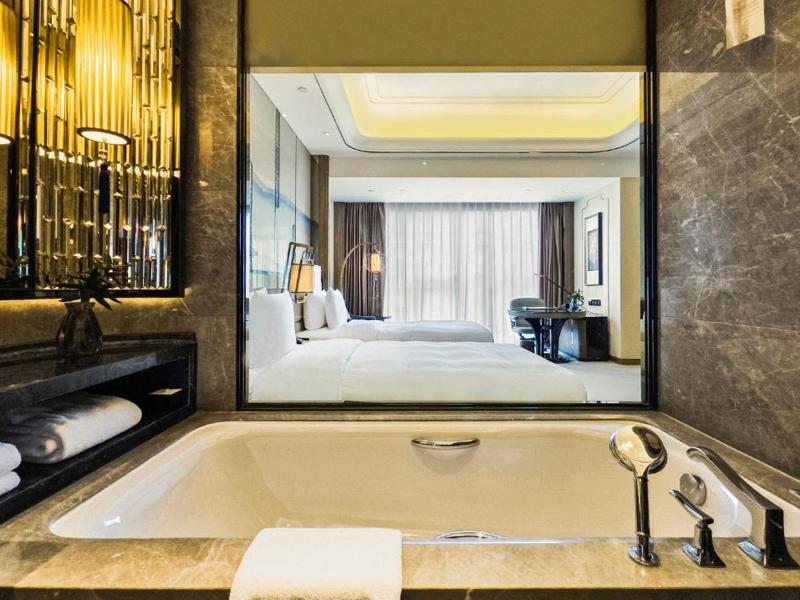 Wanda Vista Kunming image