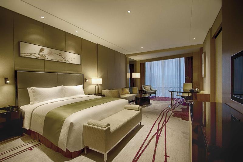 Doubletree By Hilton Heyuan image