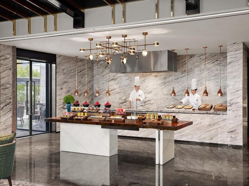 JW Marriott Hotel Shenzhen Bao'an image