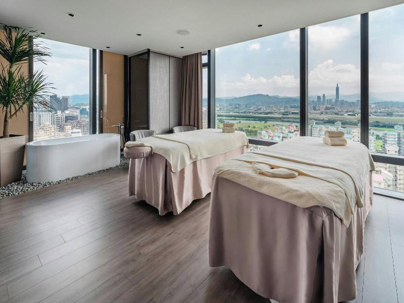 Taipei Marriott Hotel image