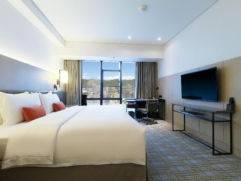 Taipei Marriott Hotel image