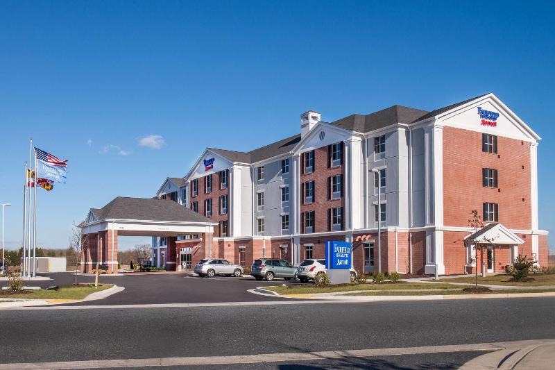 Fairfield Inn & Suites Easton image