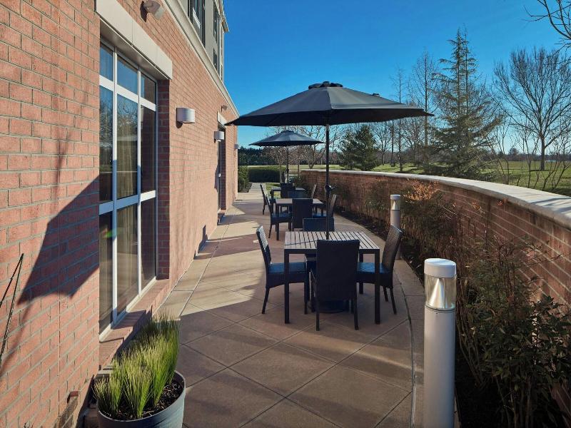Fairfield Inn & Suites Easton image