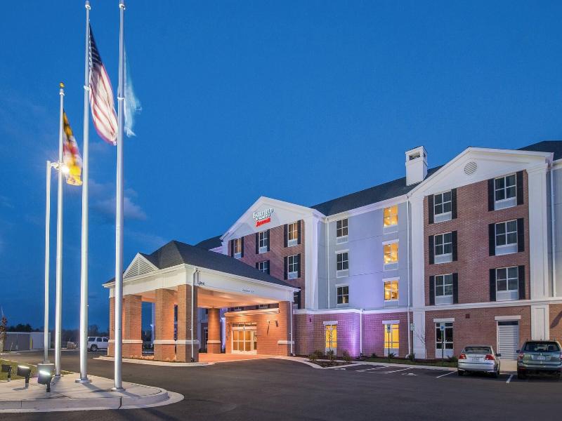 Fairfield Inn & Suites Easton image