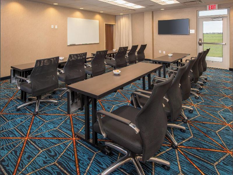 Fairfield Inn & Suites Easton image