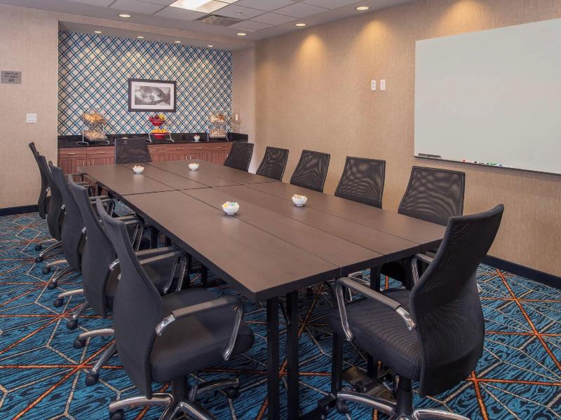 Fairfield Inn & Suites Easton image