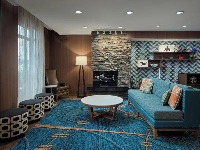 Fairfield Inn & Suites Easton image