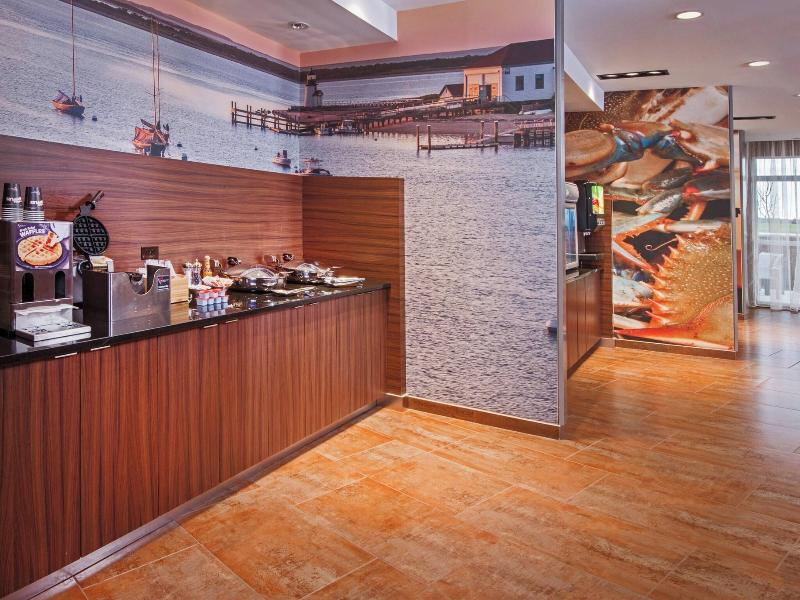 Fairfield Inn & Suites Easton image