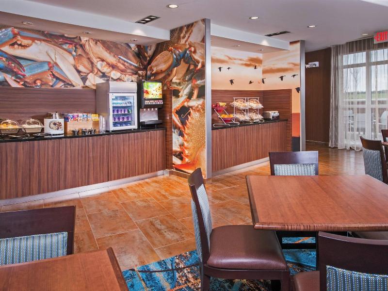 Fairfield Inn & Suites Easton image