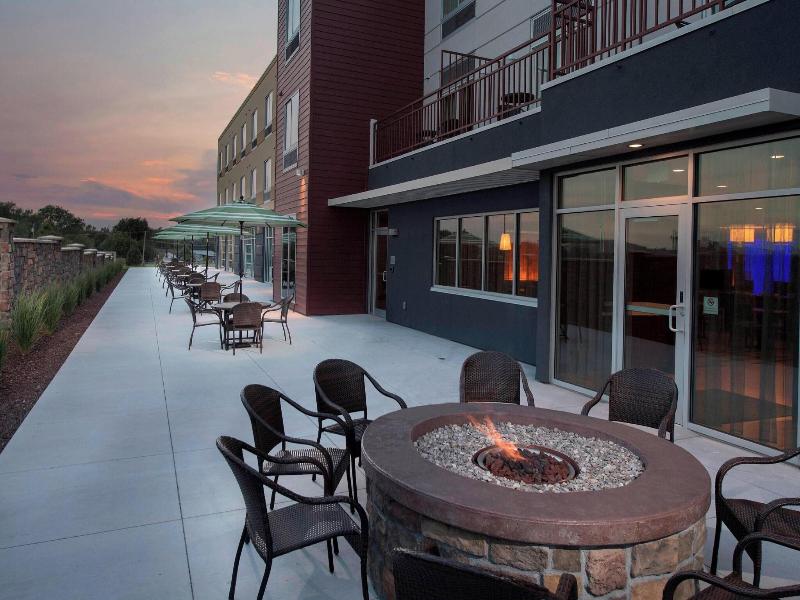 Fairfield Inn & Suites Scottsbluff image