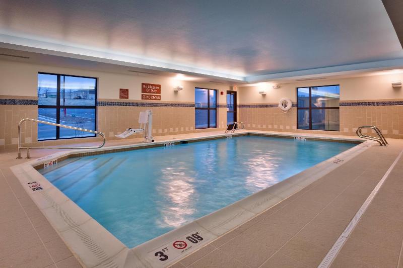 TownePlace Suites Dickinson image