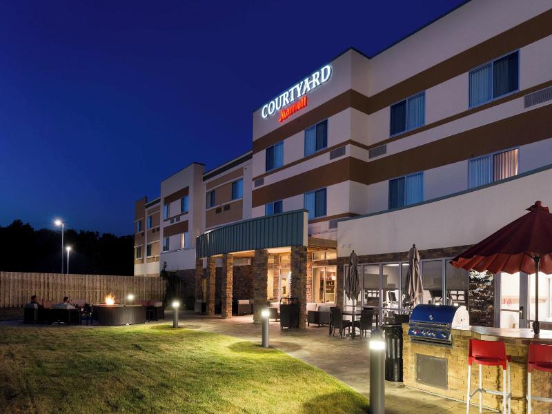 Courtyard Elmira Horseheads image