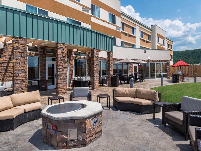 Courtyard Elmira Horseheads image