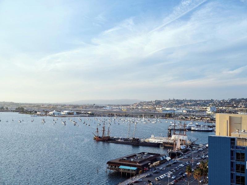 SpringHill Suites San Diego Downtown/Bayfront image