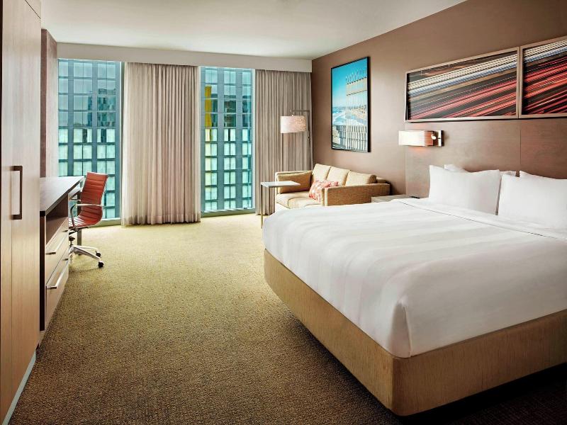 Residence Inn San Diego Downtown/Bayfront image