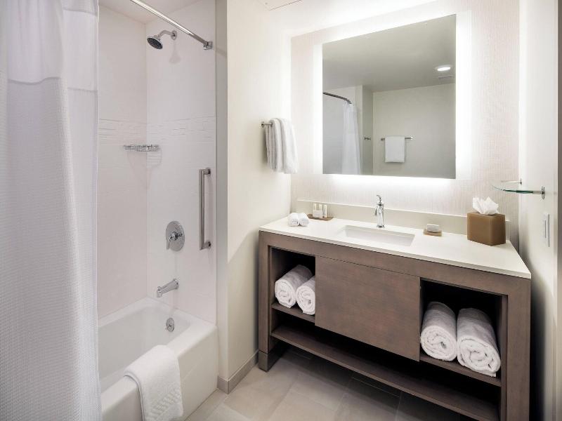 Residence Inn San Diego Downtown/Bayfront image