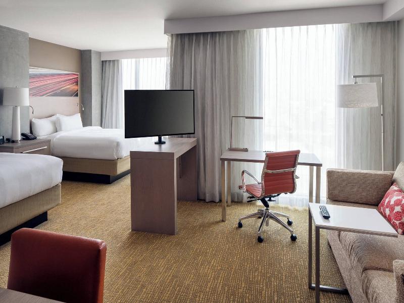 Residence Inn San Diego Downtown/Bayfront image