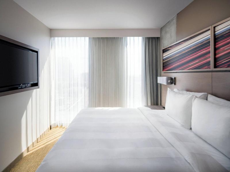 Residence Inn San Diego Downtown/Bayfront image