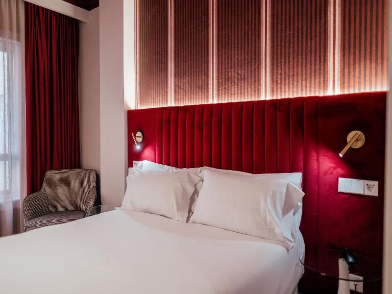 Hotel Cetina image