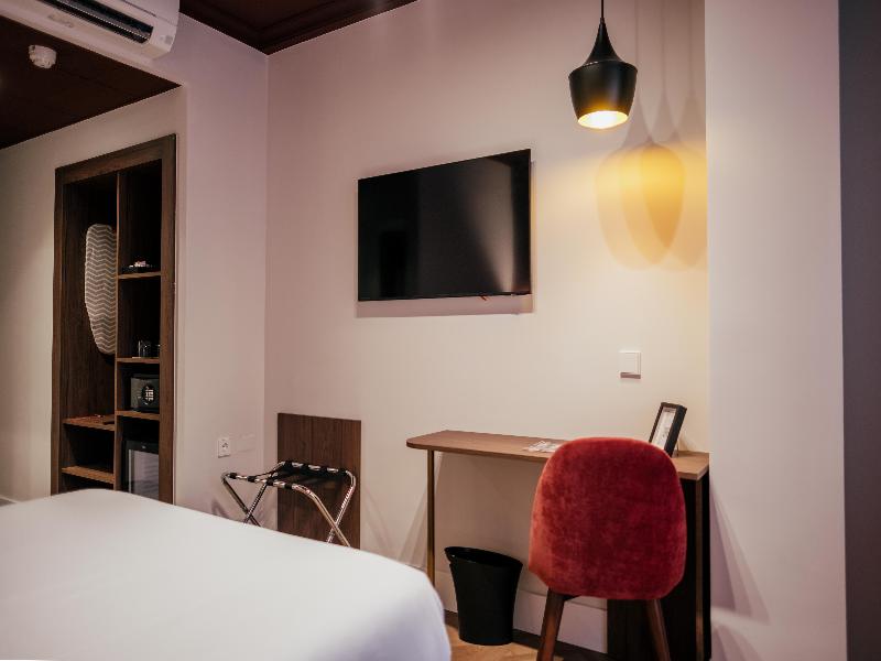 Hotel Cetina image