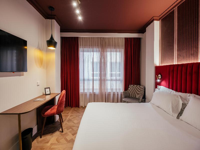 Hotel Cetina image
