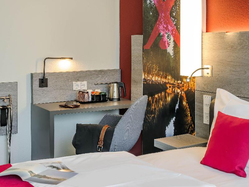 Mercure Hotel Duesseldorf Zentrum image