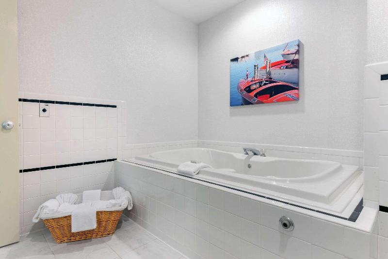 The Inn at Gran View Ogdensburg, Ascend Hotel Coll image