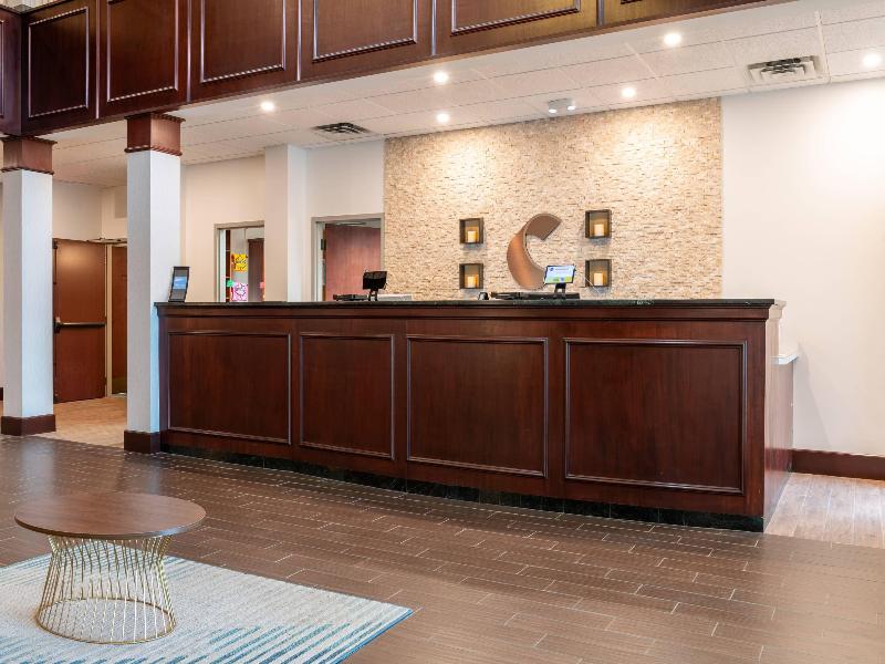 Comfort Inn & Suites Near Burke Mountain image
