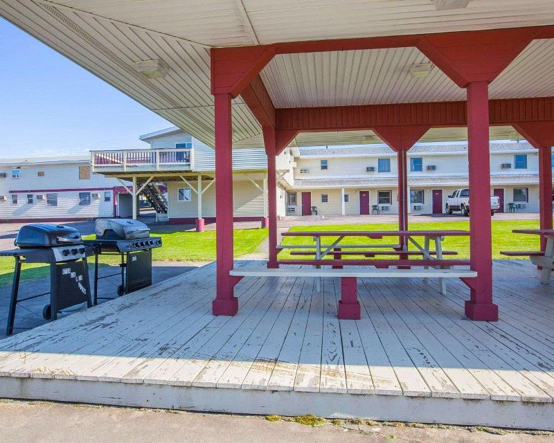 Econo Lodge Malone image