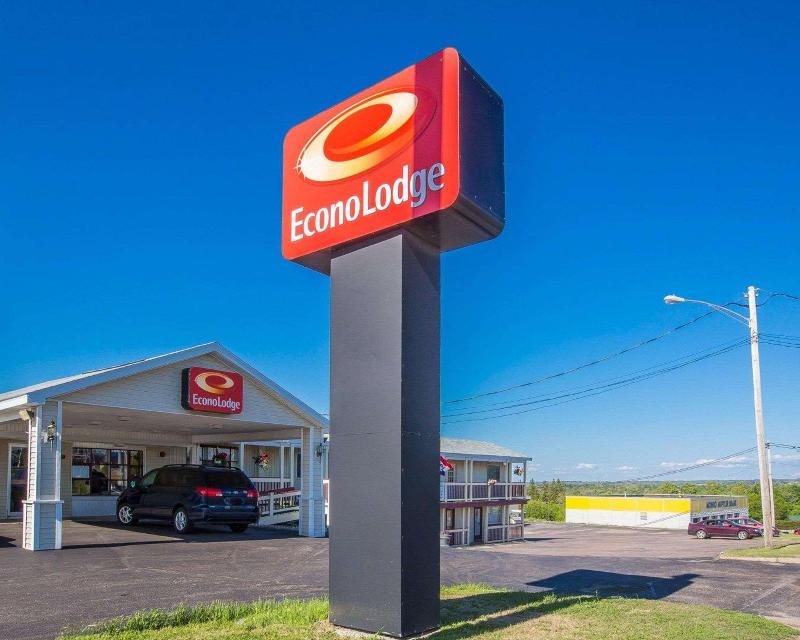 Econo Lodge Malone image