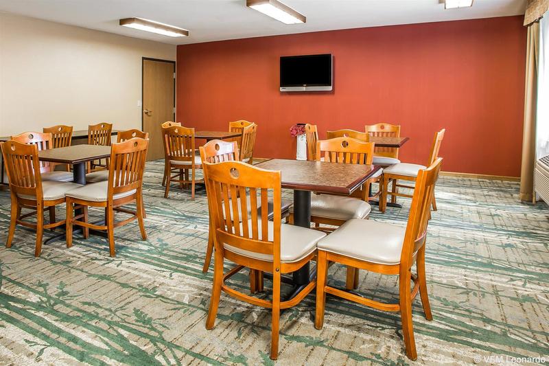 Comfort Inn Van Wert City image