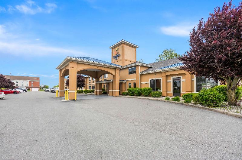 Comfort Inn Van Wert City image