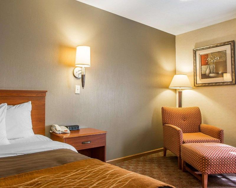 Comfort Inn Van Wert City image