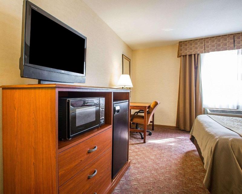 Comfort Inn Van Wert City image