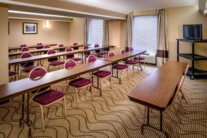 Comfort Inn Grundy image