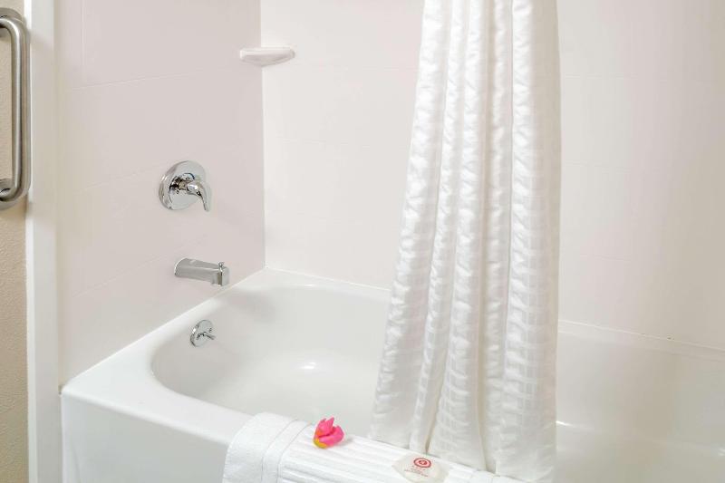 Comfort Inn Grundy image