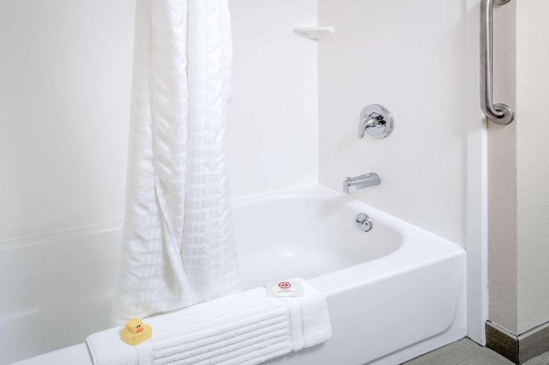 Comfort Inn Grundy image