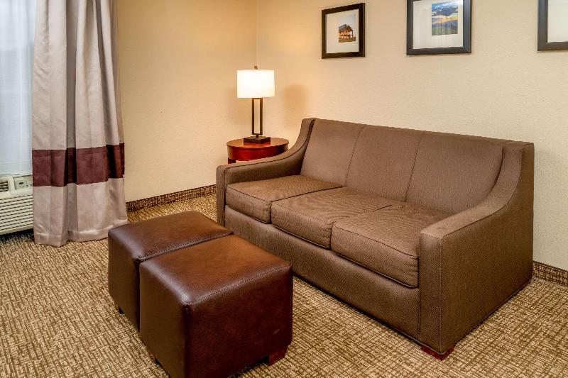 Comfort Inn Grundy image
