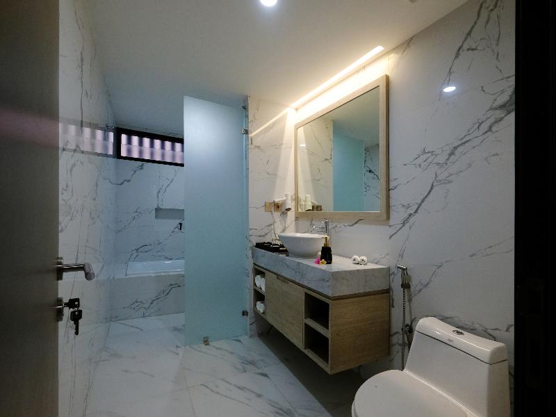 Dream of Aventus Hotel Kuta image