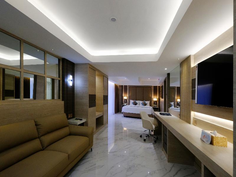 Dream of Aventus Hotel Kuta image