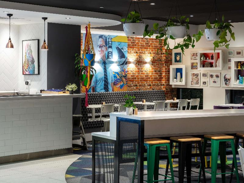 ibis Styles Brisbane Elizabeth Street image