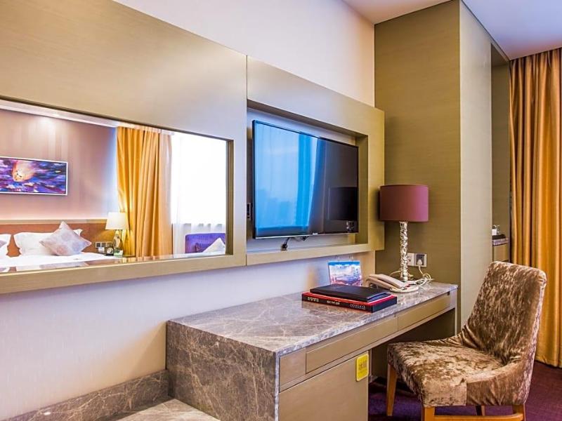 MKH Gems Cube International Hotel image