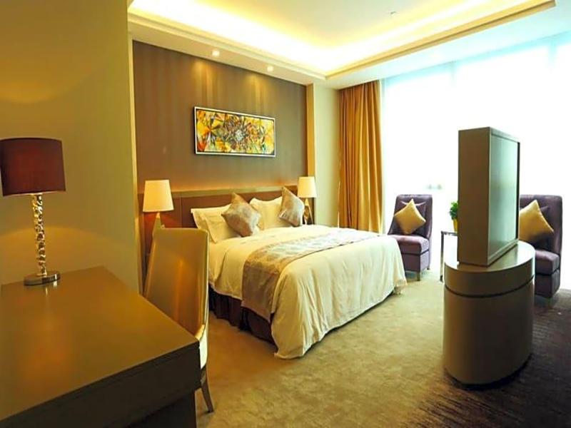 MKH Gems Cube International Hotel image