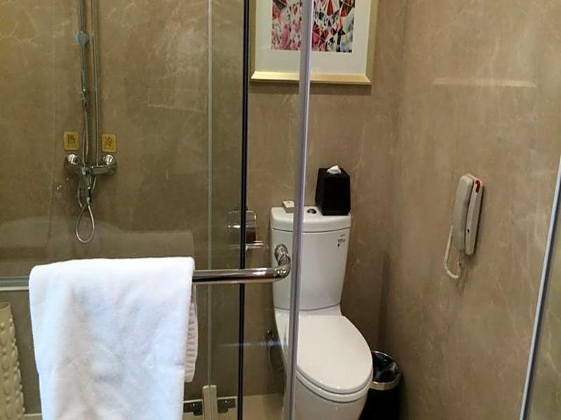 MKH Gems Cube International Hotel image