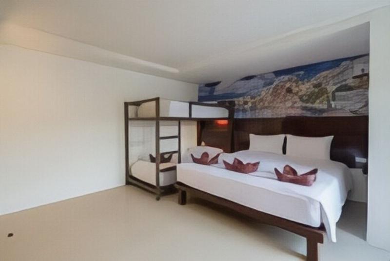 Patong Buri Resort image