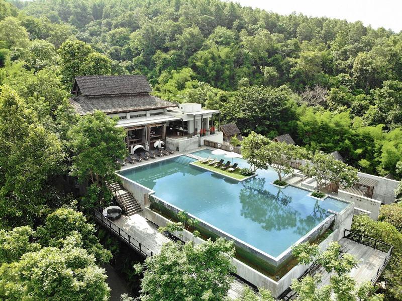 Veranda High Residence