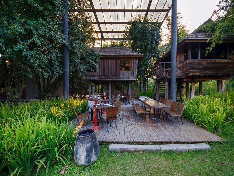 Veranda High Residence
