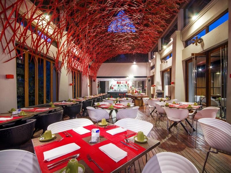 Veranda High Residence